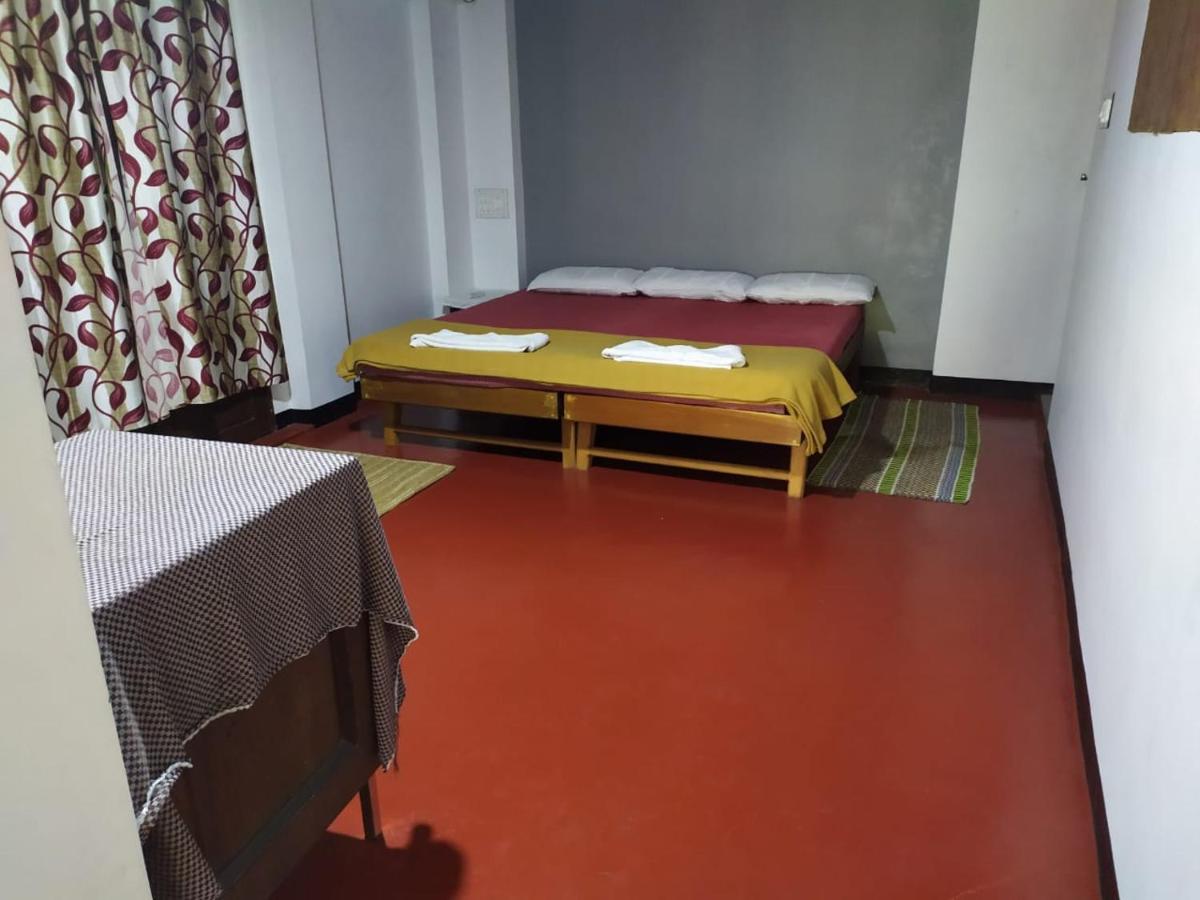 Ambadi'S Villa -Lake View Resort Pallipuram Esterno foto