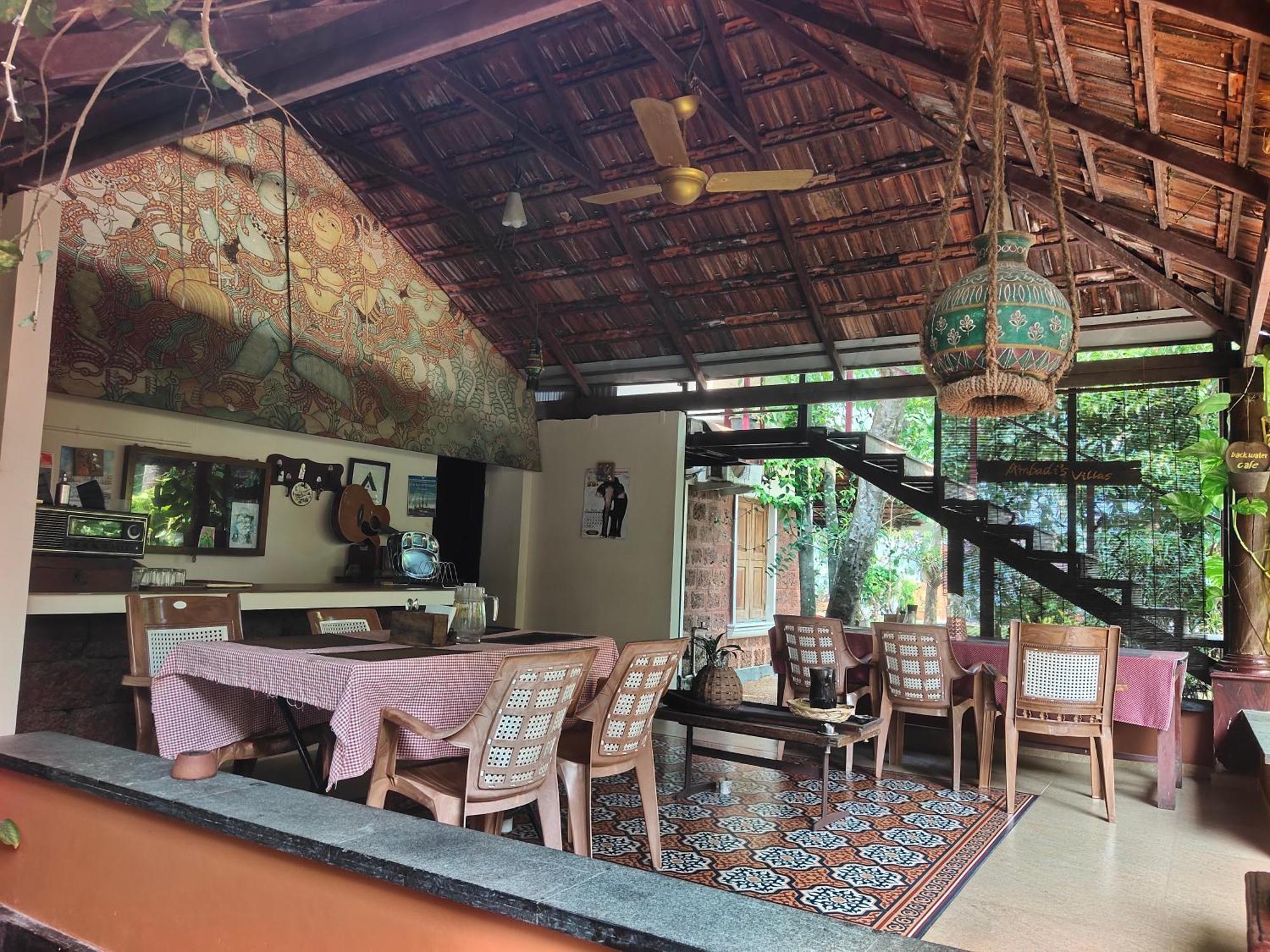 Ambadi'S Villa -Lake View Resort Pallipuram Esterno foto