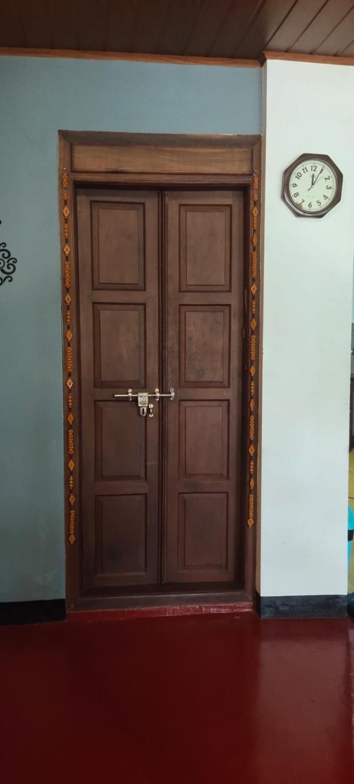 Ambadi'S Villa -Lake View Resort Pallipuram Esterno foto